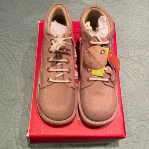 Kickers rose gold pink boots size 38